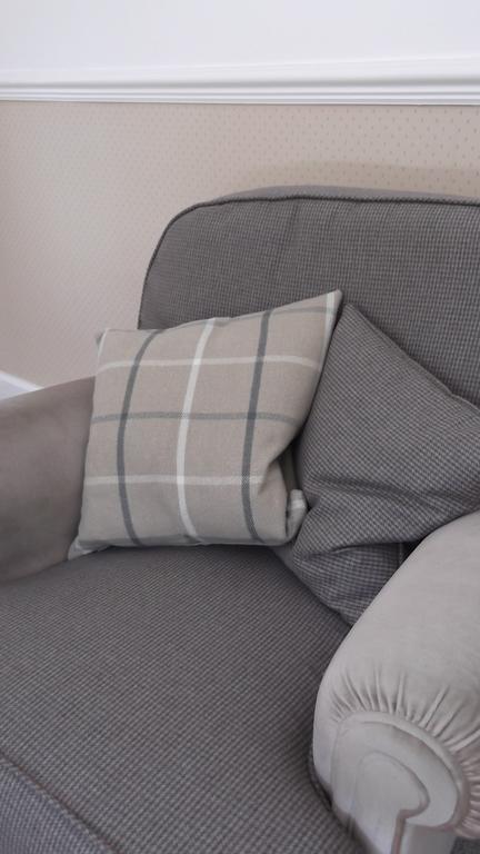 אולברסטון Lyndhurst Guest House מראה חיצוני תמונה